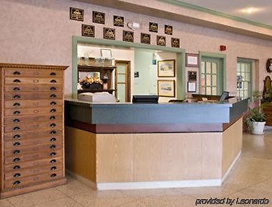 Elkins Inn And Suites Інтер'єр фото